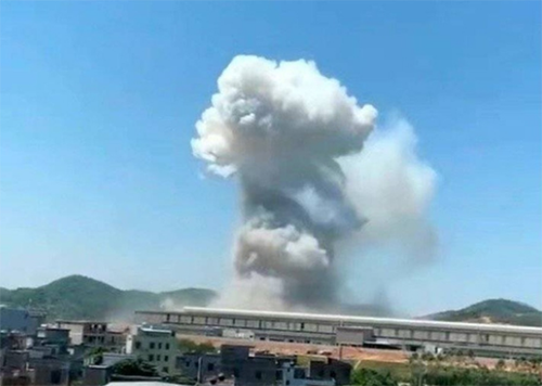 廣東一鋁廠發(fā)生爆炸 廣東一鋁廠發(fā)生爆炸