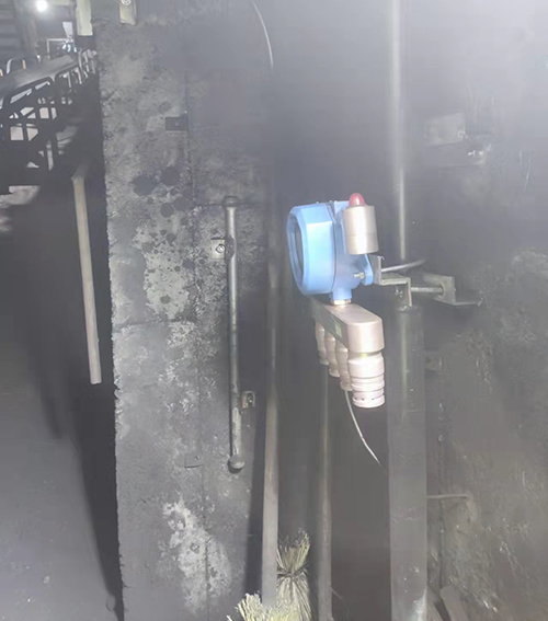 四合一氣體檢測儀現(xiàn)場圖 四合一氣體檢測儀現(xiàn)場圖