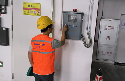 氫氣檢測儀現(xiàn)場圖