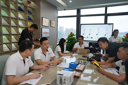 便攜式氧氣報(bào)警器