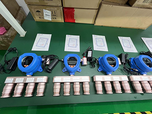 儲能柜氫氣四合一氣體檢測儀